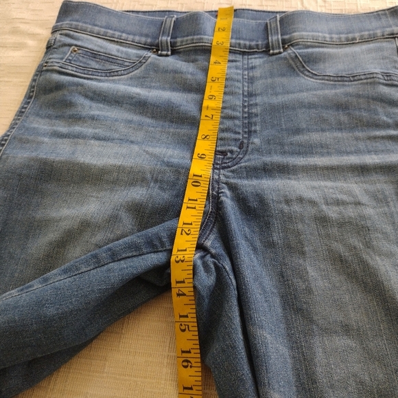 Spanx Jeans Women Medium Blue Kick Flare High Rise Vintage Indigo Pull On Denim - Picture 10 of 11